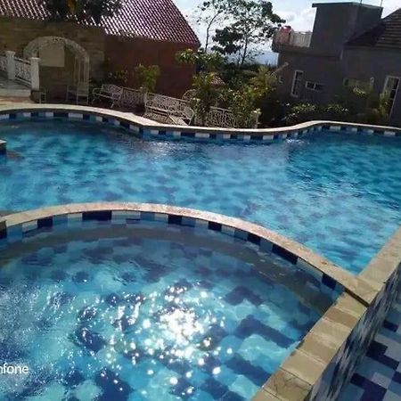 Villa Puncak Resort Cikundul Exterior foto